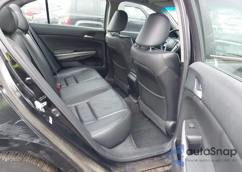 2009 Honda Accord 2.4 Ex-L from USA, damaged, VIN 1HGCP26899A075645